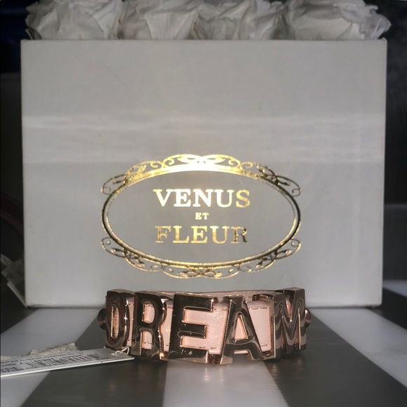 BCBG GENERATION DREAM AFFIRMATION CUFF BRACELET - Picture 1 of 2